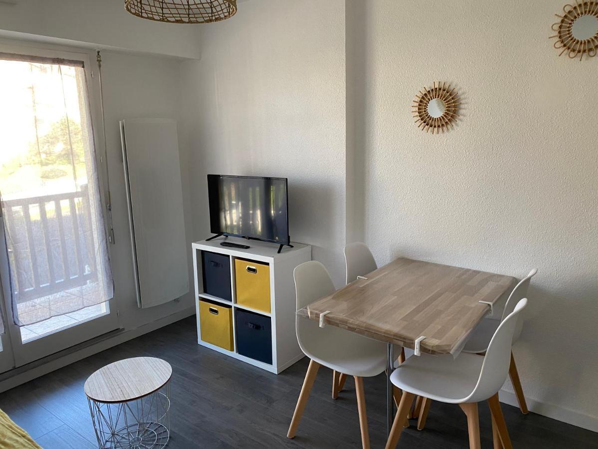 Cabourg T2 Cosy Avec Acces Direct Plage Exterior photo